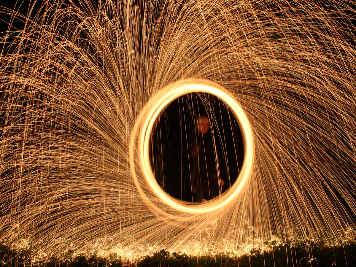 Sparks - Light Painting.